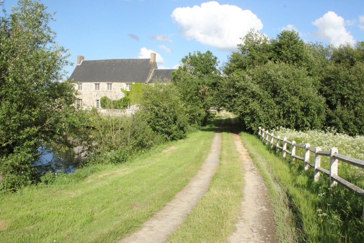 Bed and Breakfast Bayeux - Domaine Le Vivier Castillon  Экстерьер фото